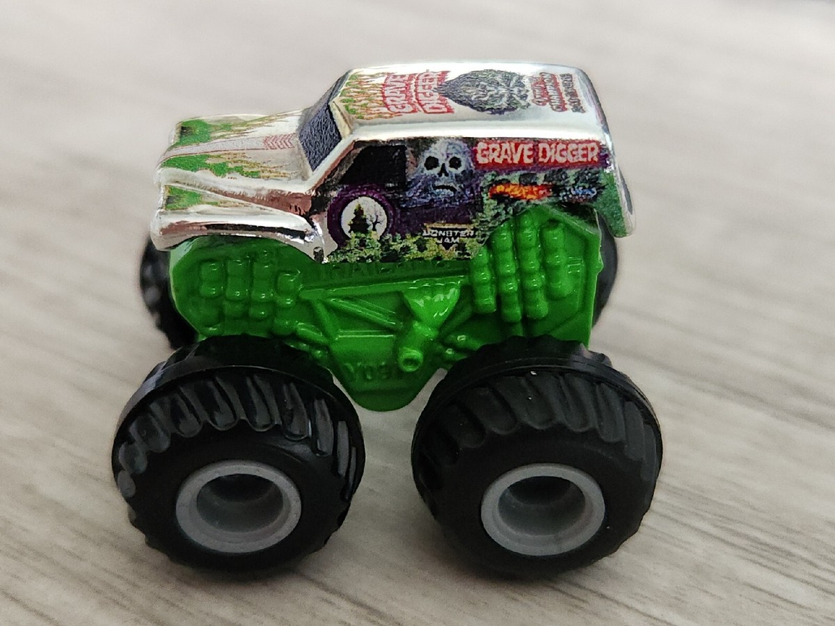 Hot Wheels Monster Jam Mighty Mini Mattel Grave Digger Series 1