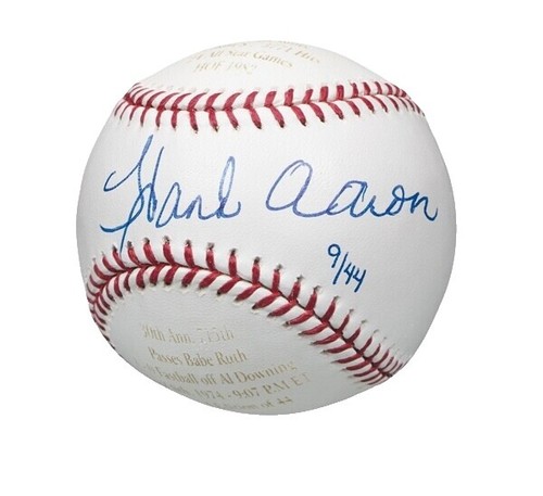 2011 LEAF BEST OF BASEBALL CUT SIGNATURES HANK AARON AUTO