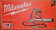 Milwaukee 12 Volt Cordless Grease Gun M12 Lithium-Ion 2446-20 NEW
