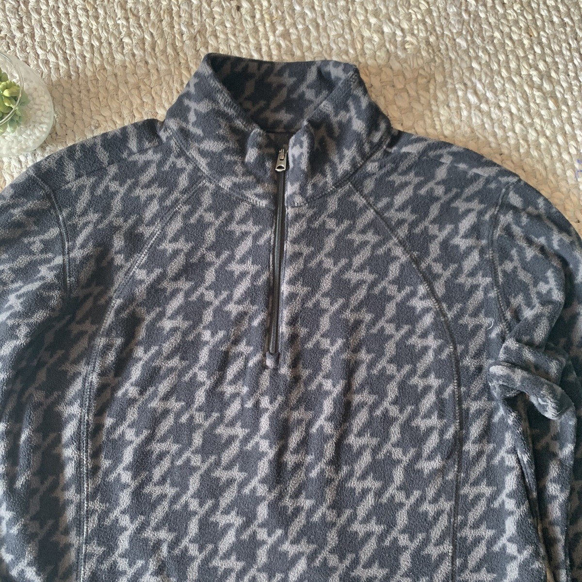Columbia Gray Black Houndstooth Quarter Zip Fleece Top