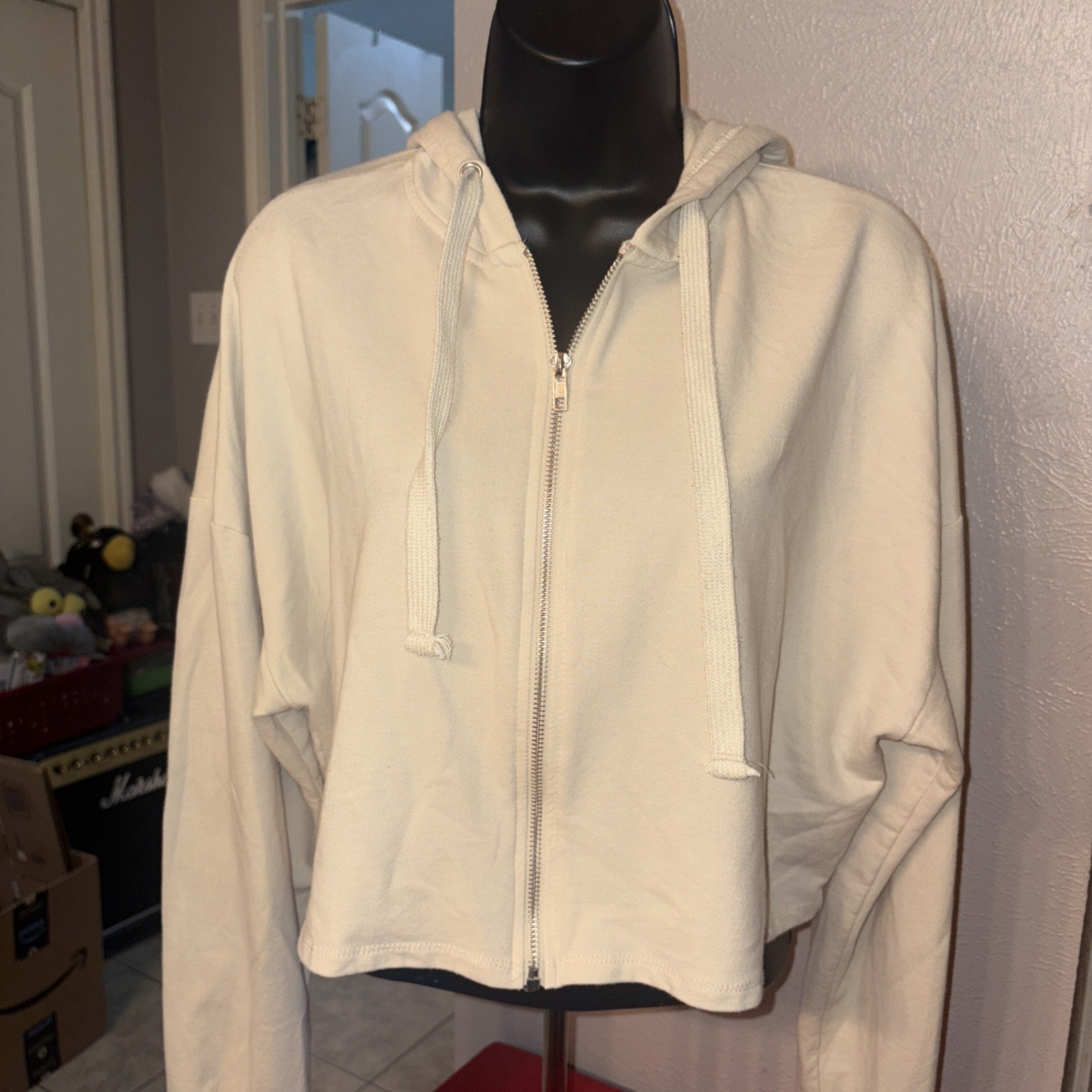 Active Basic Cropped Hoodie Size Large Women's Be… - image 1