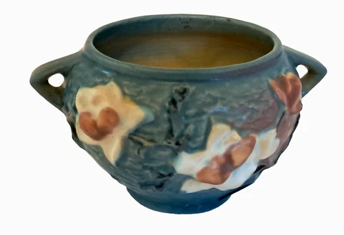Vintage Roseville Pottery USA 665-3" Magnolia Vase in Blue