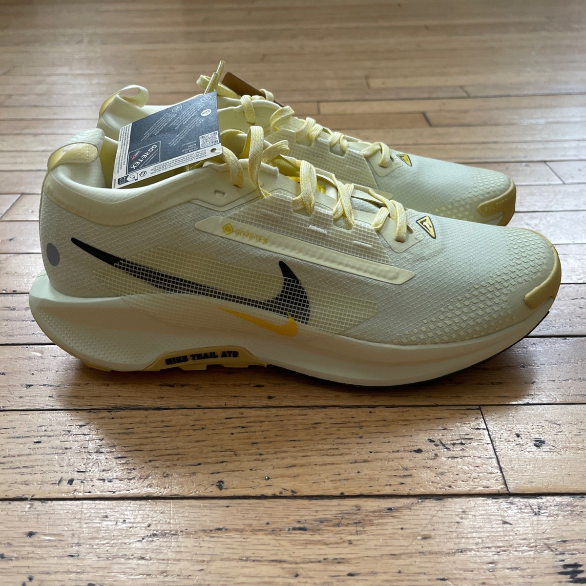 Nike React Pegasus Trail 5 Gore Tex Size 10 Mens Alabaster Yellow Trail Shoes Nike React Pegasus Trail 5 Gore Tex Sz 9.5 Mens Alabaster  main image 3