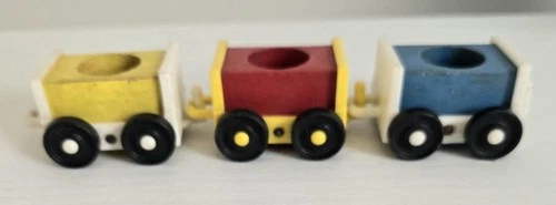 Vintage Fisher Price Little People Amusement Park Train Cars