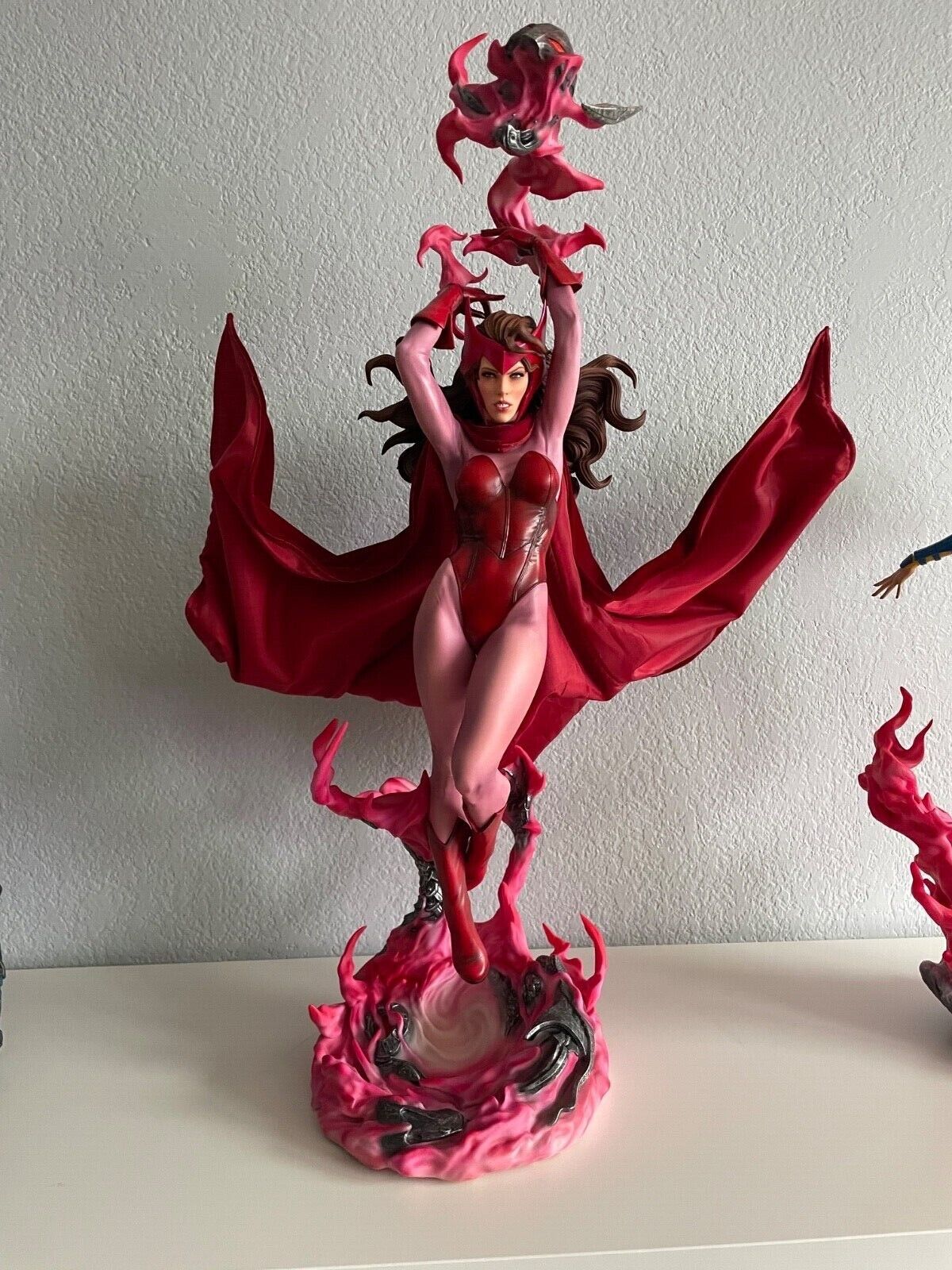 Estátua Scarlet Witch Premium Format - Marvel - Sideshow -  lojalimitededition