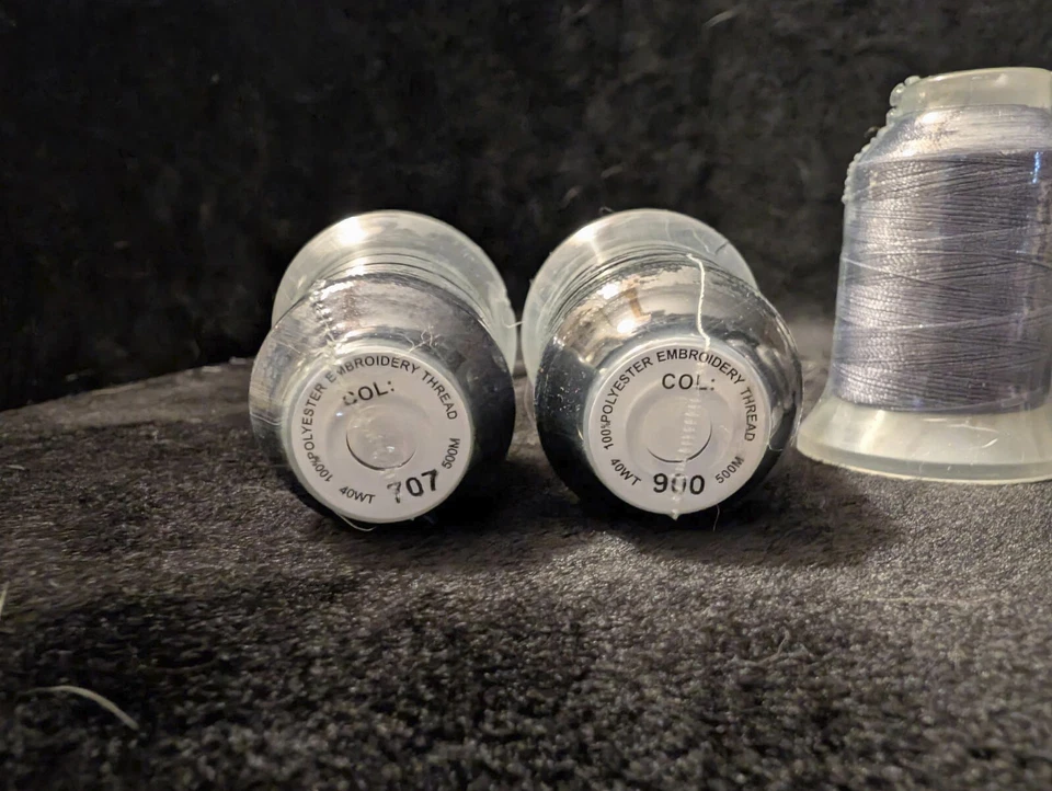 NEW Machine Embroidery Thread NEW Shades of Black/White Lot of 7 - Image 2 of 2