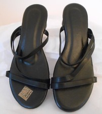 Women's Low Black 1.75" Heel Open Round Toe Slip On Sandal-US-6.5, EUR-37-NEW