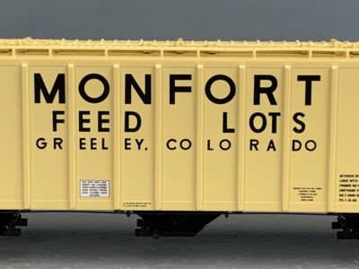 HO ScaleTrains PS-2CD 4785ct Cvrd Hopper Monfort Feed Lots TLCX #35020 ...