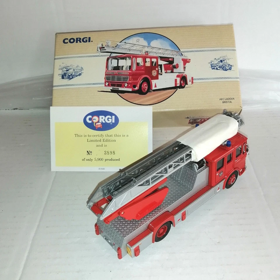 AEC LADDER BRISTOL REF.97386 CORGI  SCALA 1/50 - Immagine 3 di 3