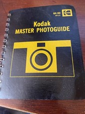 Kodak Master Photoguide 1973 Eastman Kodak Pocket Size Book Excellent Condition