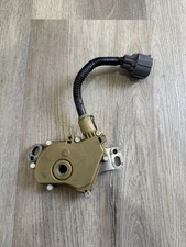 99-04 LAND ROVER DISCOVERY II 2 TRANSMISSION ZF NEUTRAL SAFETY POSITION SWITCH