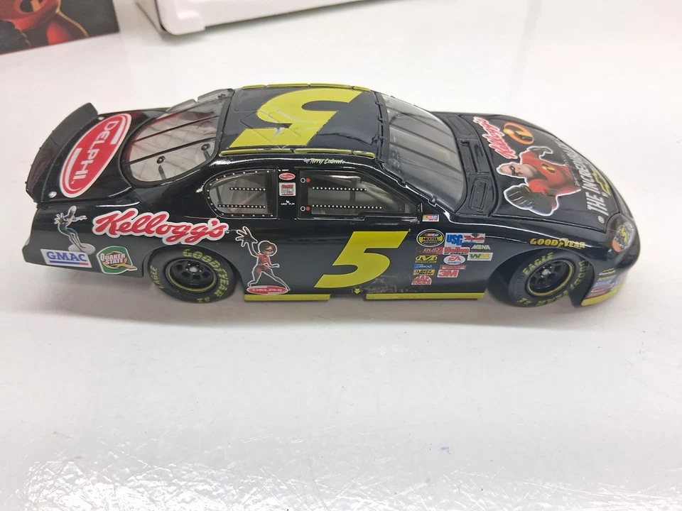 Acción #5 Terry Labonte Kellogg's Los Increíbles 2004 Monte Carlo 1/24 Diecast Foto 4 de 4