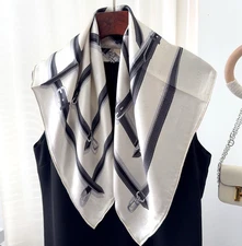 100% Twill Silk Mulberry Bandana Scarf 65X65cm belt Print Neckerchief Shawl Wrap