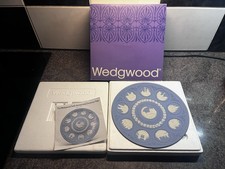 The Wedgwood Tenth Anniversary Christmas Plates , Blue , Issued 1978