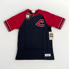 Mens Mitchell & Ness Cleveland Indians Team Captain Shirt