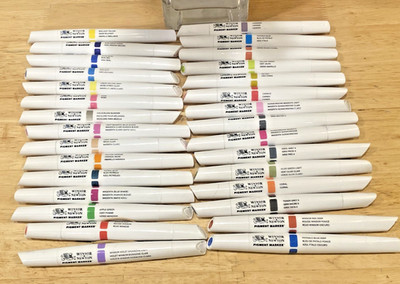 set of 30 Winsor & Newton pigment markers no dup;icates new unused no duplicates
