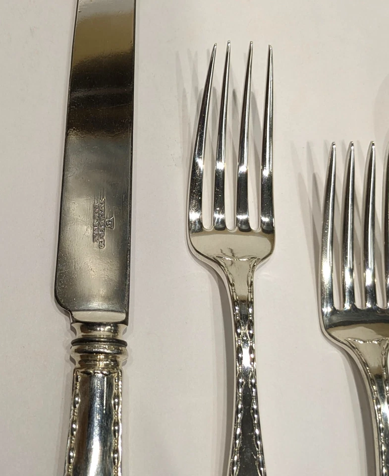 Marquise by Tiffany & Co. Servicio de plata esterlina para 12, 66 piezas con cofre de almacenamiento Foto 3 de 4