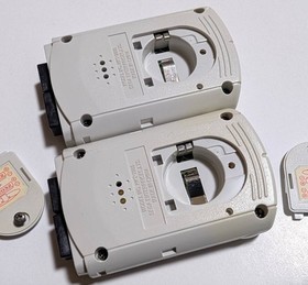 SEGA HKT-7000 Dreamcast Visual Memory VMU Set x2 Junk JAPAN