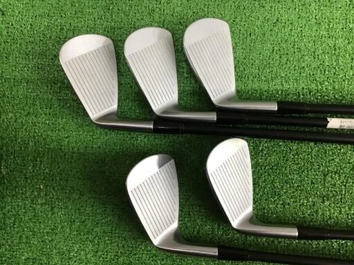 Daiwa Golf ONOFF 2020 Forged  KURO  ironset 6-9 Pw 5set RH LABOSPEC Graphite S - Image 3 of 4