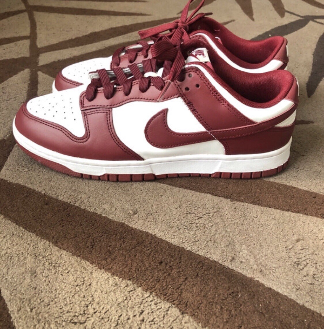 maroon and white dunks