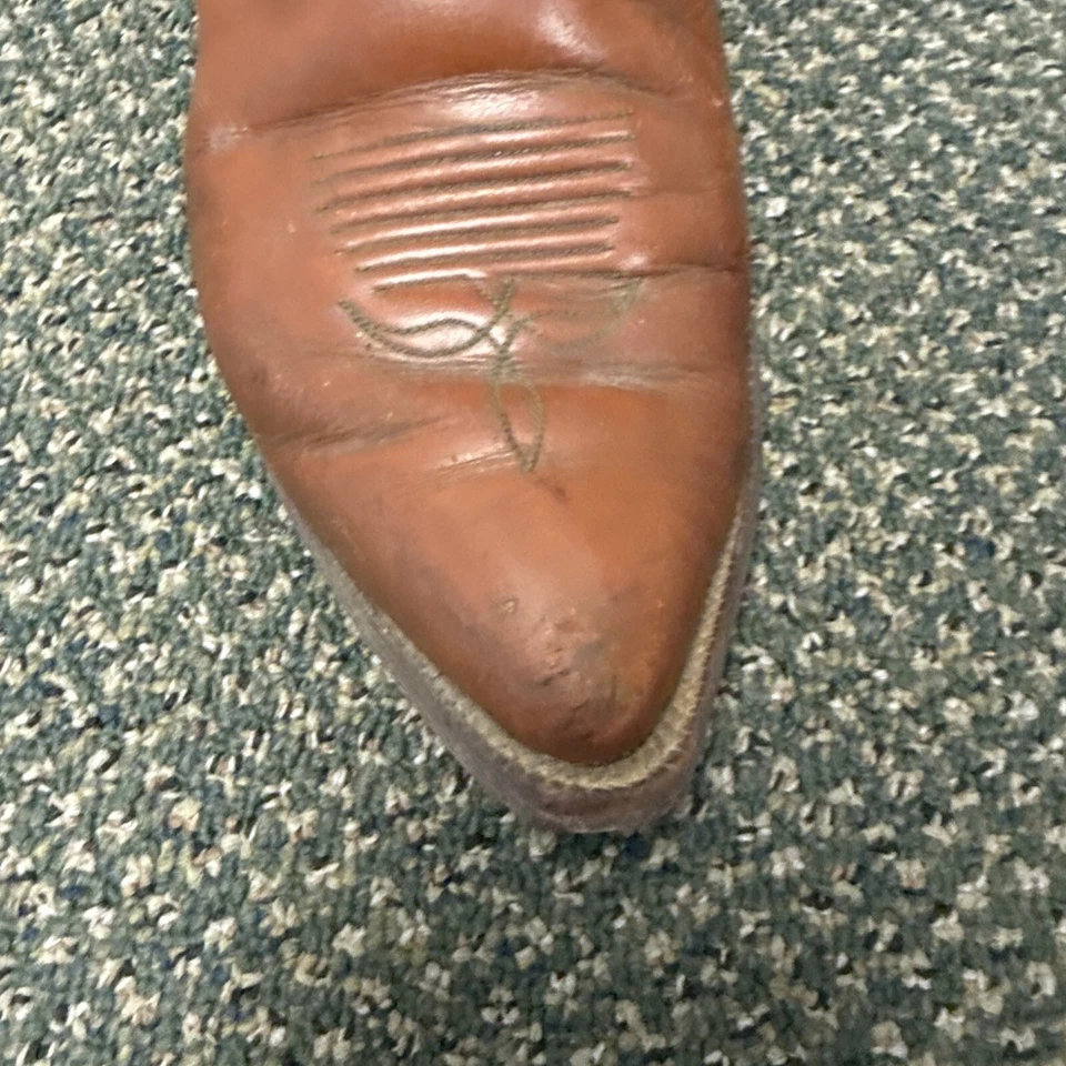 Justin Boots Womens 8.5 Brown Cowboy Western Point Toe Distressed Riding Barn - Image 2 of 4