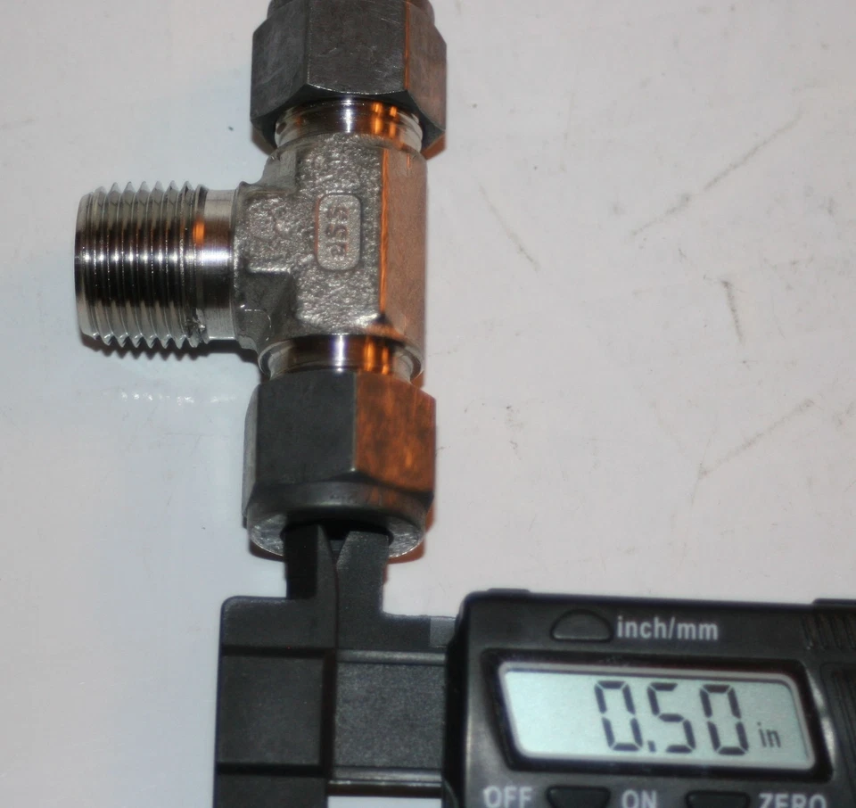  1/2" x 1/2" Tube x 1/2" MNPT  Branch Tee Fitting 316s SSP Unilok ISSU8MBT8 - Image 3 of 3