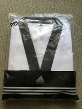 adidas Taekwondo ADICHAMP 3 Uniform With Black V-Neck Size 190 Logo On Back GI