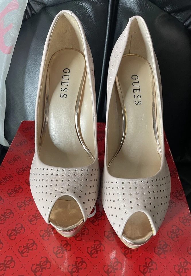 Zapatos de tacón alto con plataforma Guess talla 8 ligeros. Zapato de aguja rosa elegante con punta abierta🔥 Foto 4 de 4