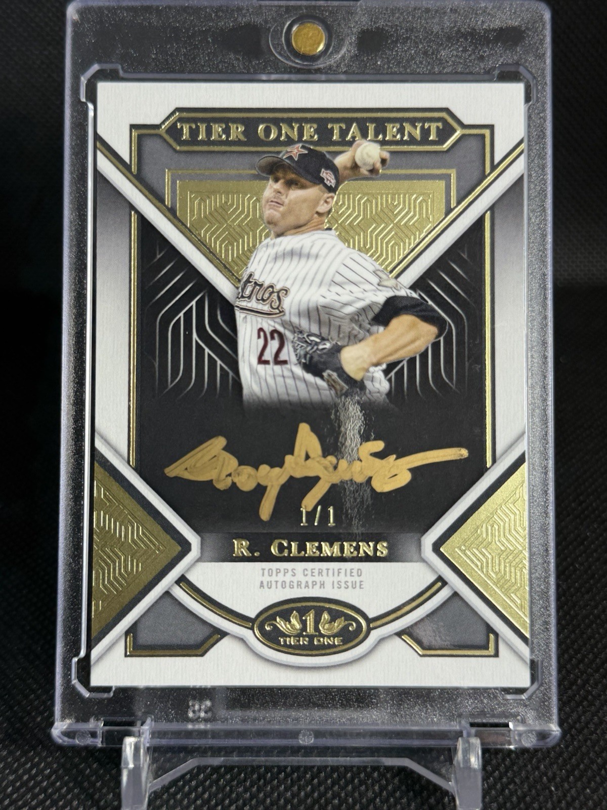 Roger Clemens 2023 Topps  Tier One Talent Auto 1/1 Astros SP GOLD INK On card