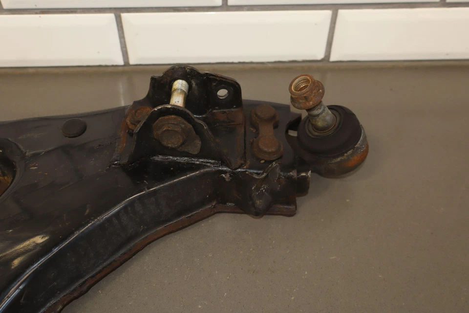 Juego de brazo de control delantero superior e inferior para pasajero derecho Toyota Supra 1986-1990 Foto 4 de 4