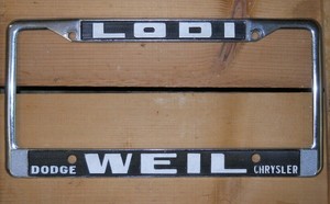 rare-LODI-CALIFORNIA-DEALER-WEIL-Vintage-License-Plate-Frame-CA-dodge-MOPAR