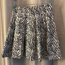 H M Women's A Line Skirt Pleated Zebra Animal Print Size 8 Cotton Blend