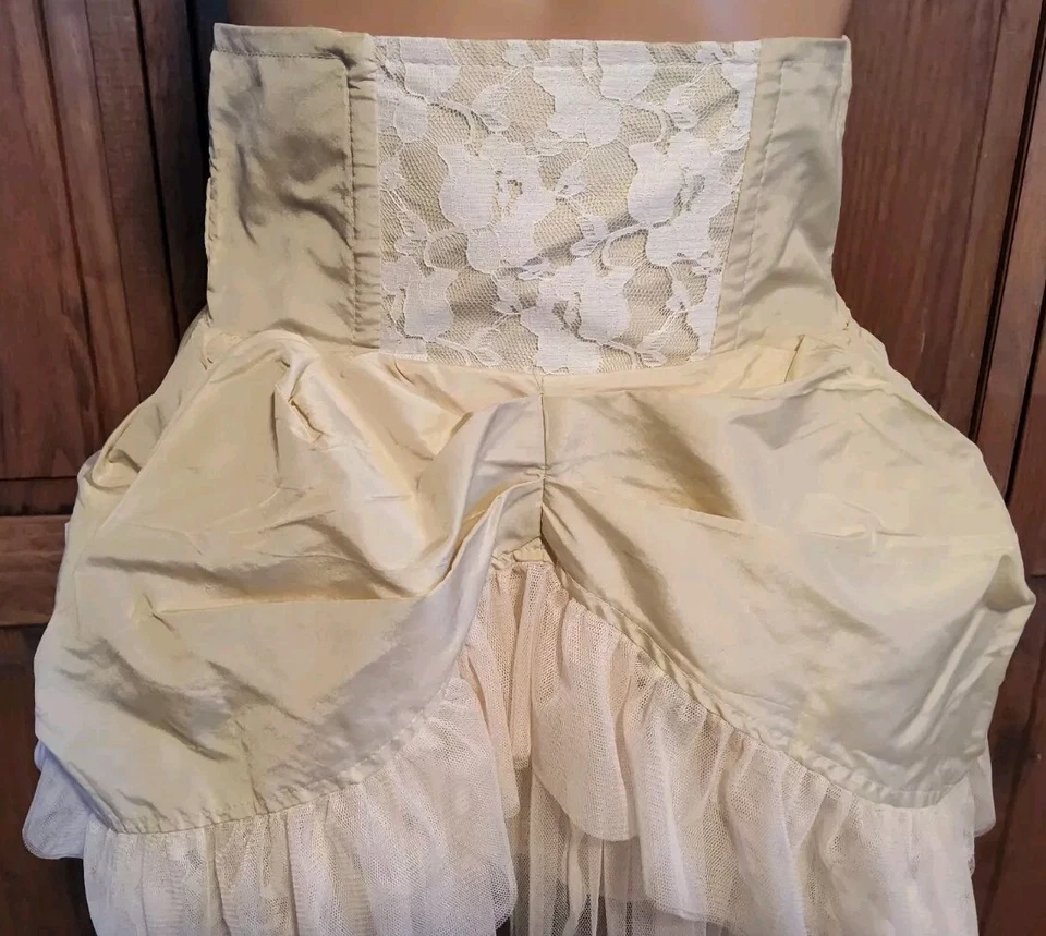 BURLESKA Cream & Lace S Skirt Burlesque Saloon Steampunk Boho Reinactment NEW - Image 2 of 4