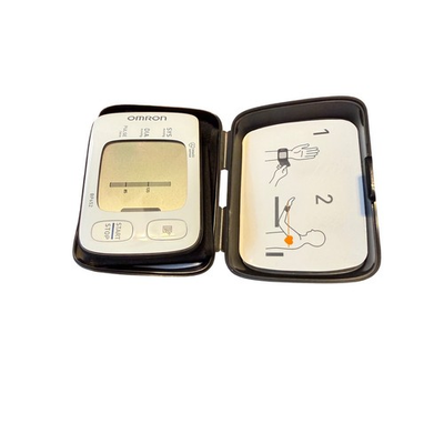 #ad Omron BP652 7 Series Wrist Blood Pressure Monitor with Case White Black Works $36.00