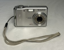 Fujifilm Finepix F470 6.0MP Compact Digital Camera UNTESTED W/ Battery/Memory