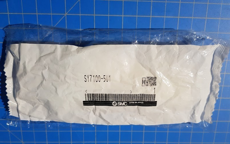 SMC SY7100-5U1, 5-Port, 2-Position Single Solenoid Pneumatic Valve