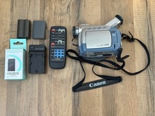 CANON ZR45 MC Mini DV Camcorder With Remote and 2 Batteries - Parts Or Repair