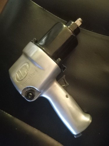Ingersoll Rand 244A 1/2" Drive Impact Wrench, Automotive air-tool.