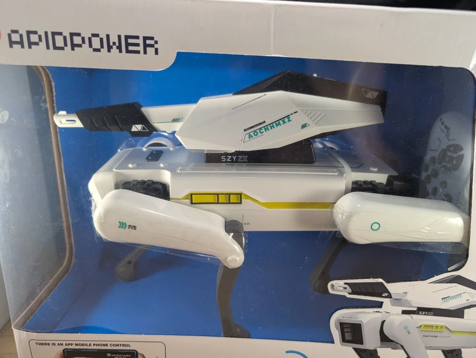 ROBOT DOG SHOOTS GEL BALLS! ipet Remote Control Dog Great Gift For Boys - Image 4 of 4