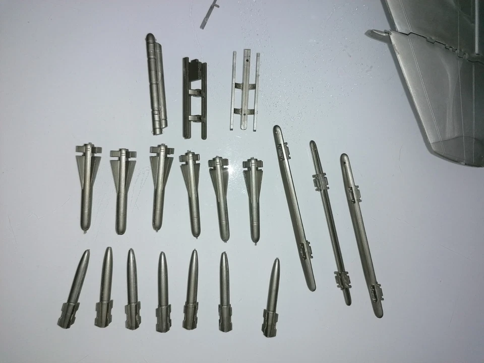 Vought A-7 D/H Corsair II ESCI modellino plastica vintage 📢📢incompleto - Immagine 2 di 4