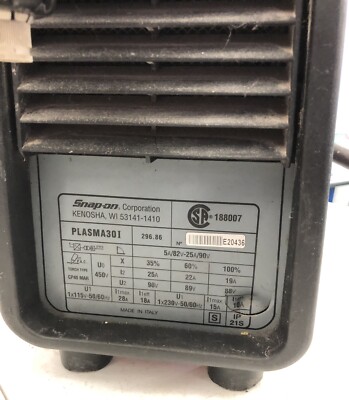 Snap-on Tools PLASMA30i 115/230 Volt 50 PSI @ 7 CFM 3/8 Snap-on Tools PLASMA30i 115/230 Volt 50 PSI @ 7 CFM 3/8