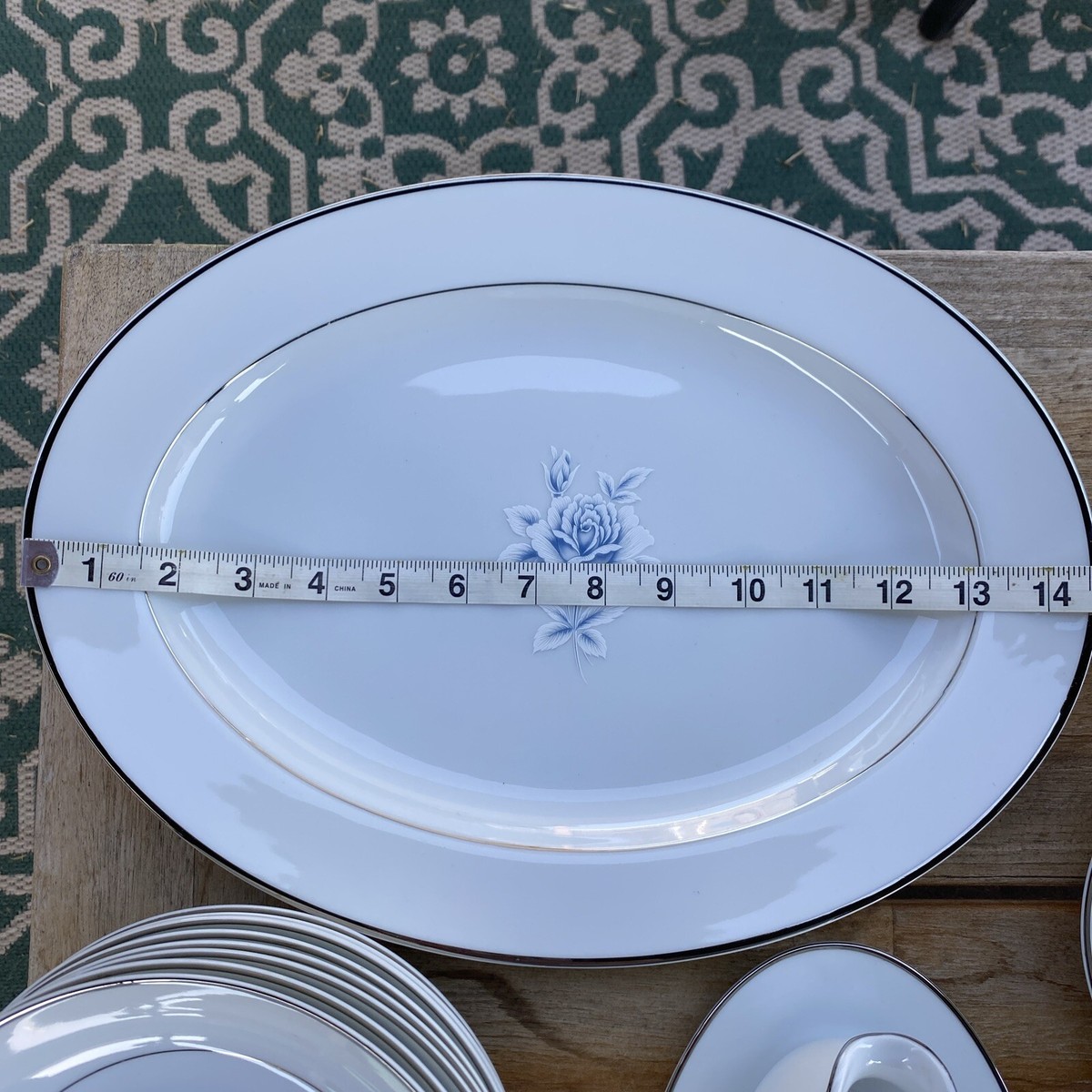 SEIZAN Fine China Japan “Rosette” 7942 Platinum Trim 63 Pc SEIZAN Fine China Japan “Rosette” 7942 Platinum Trim 63 Pc
