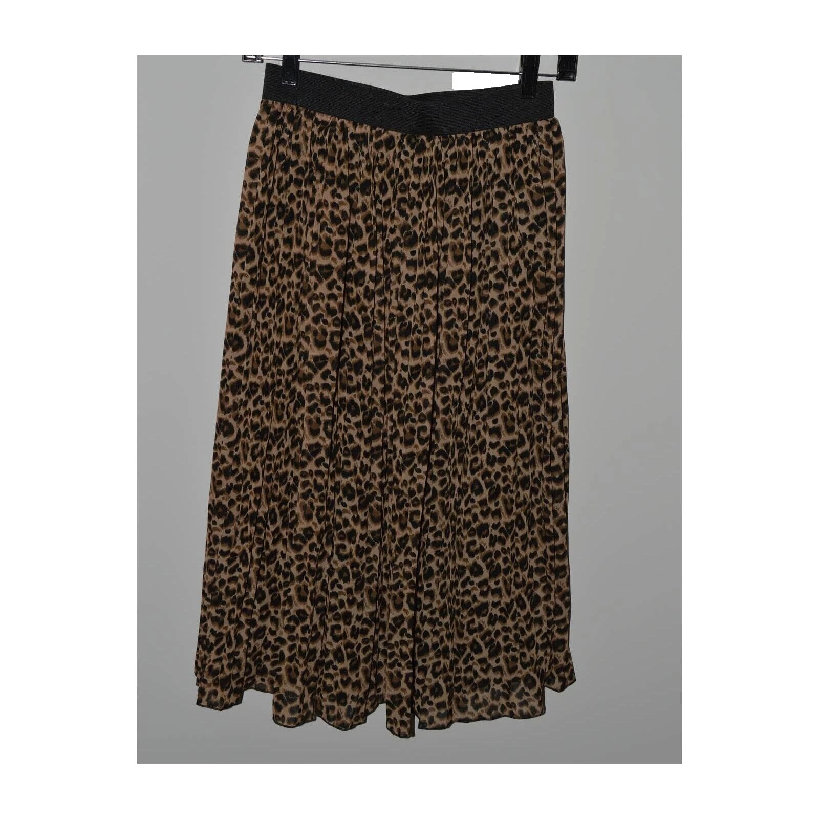 Black Pleated Skirts for Women