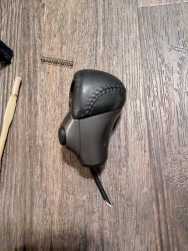 2005-2010 Honda Odyssey Shift Knob Shifter Kit Leather OEM - Picture 3 of 7