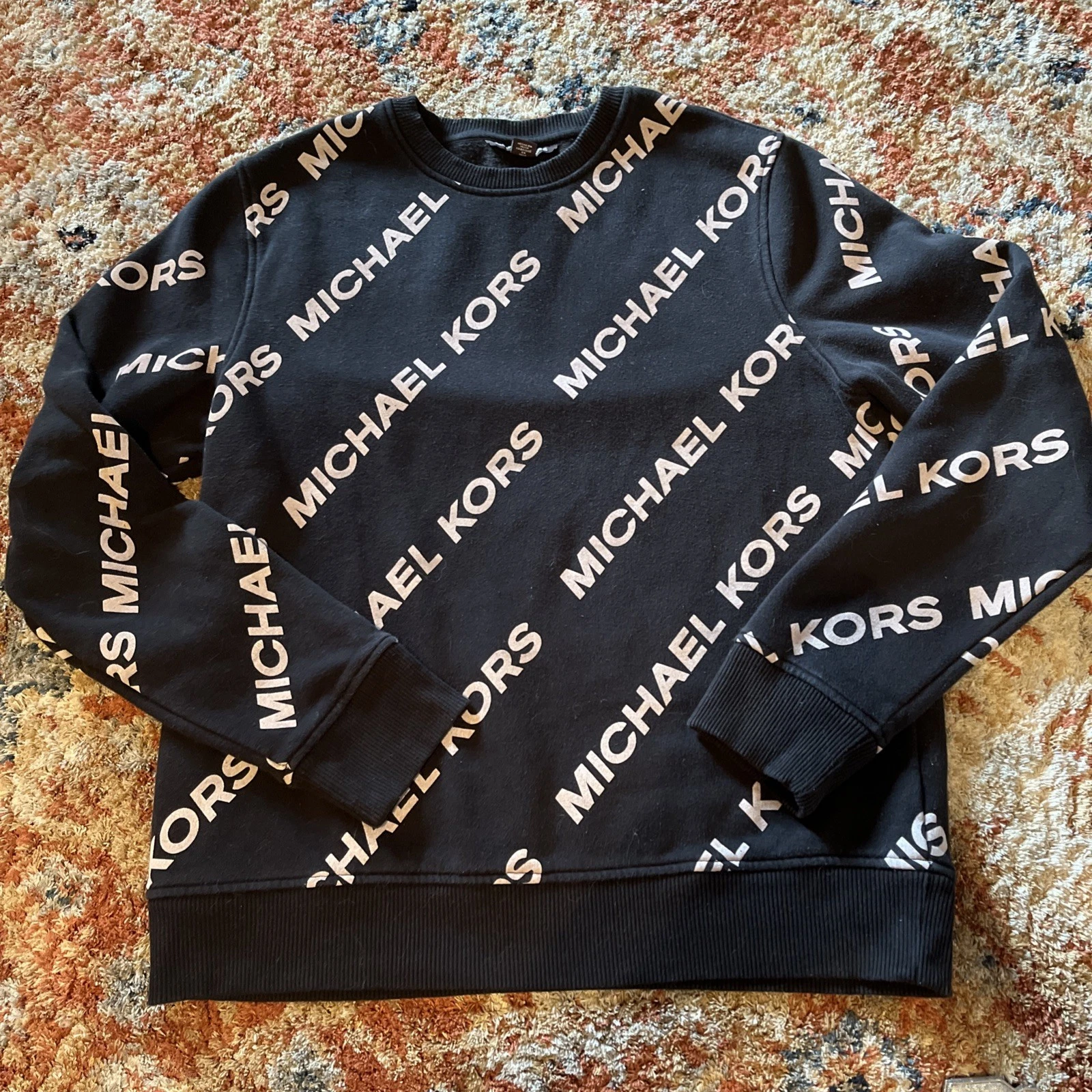 Felpa manica lunga Michael Kors monogramma verticale grande bianco e nero