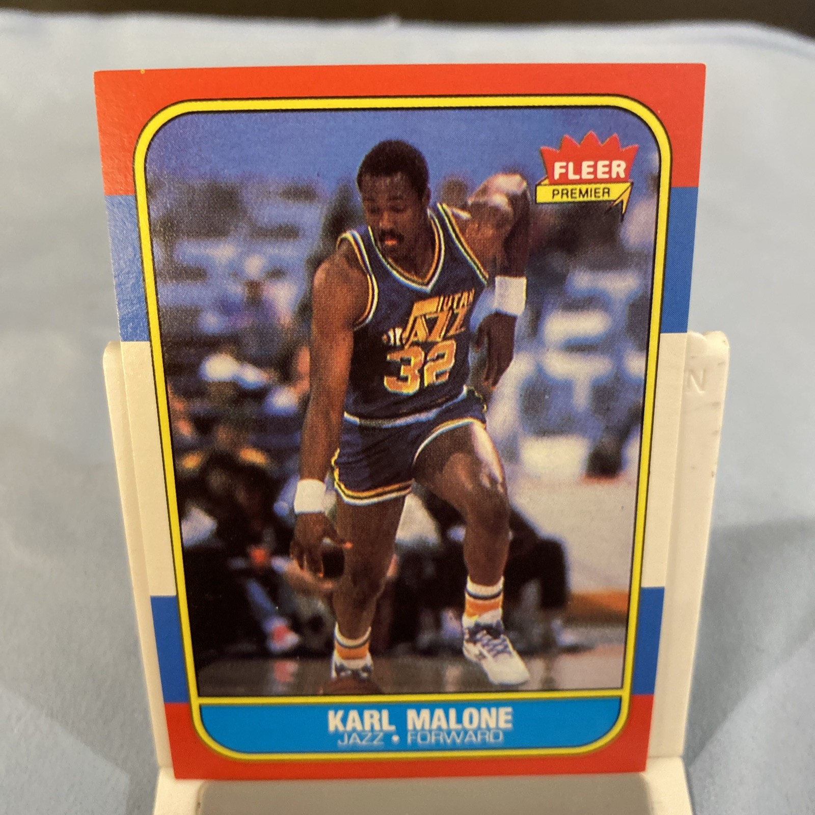 1986-87 Fleer - Karl Malone #68 (RC).  9671
