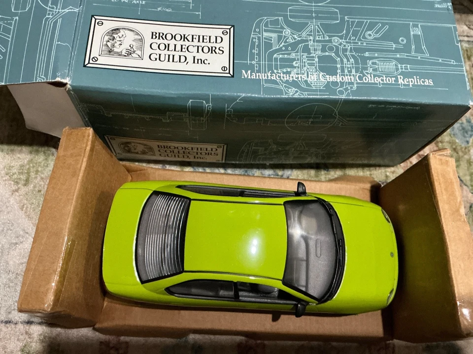  DODGE NEON NITRO BROOKFIELD COLLECTORS GUILD  1/24 PROMO CAR W/BOX Great Shape! - Image 2 of 3