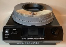 KODAK CAROUSEL PROJECTOR 4200 W/140 SLIDE TRAY REMOTE CONTROL -TESTED U.S.A.