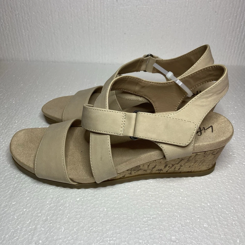 Life Stride Soft System FLEX Beige Wedge Strappy Sandals Women’s Comfort Shoe 10 - Image 2 of 4