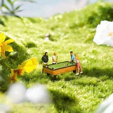 Miniatur-Billardtisch im Maßstab 1/64, Miniaturfiguren aus Kunstharz für